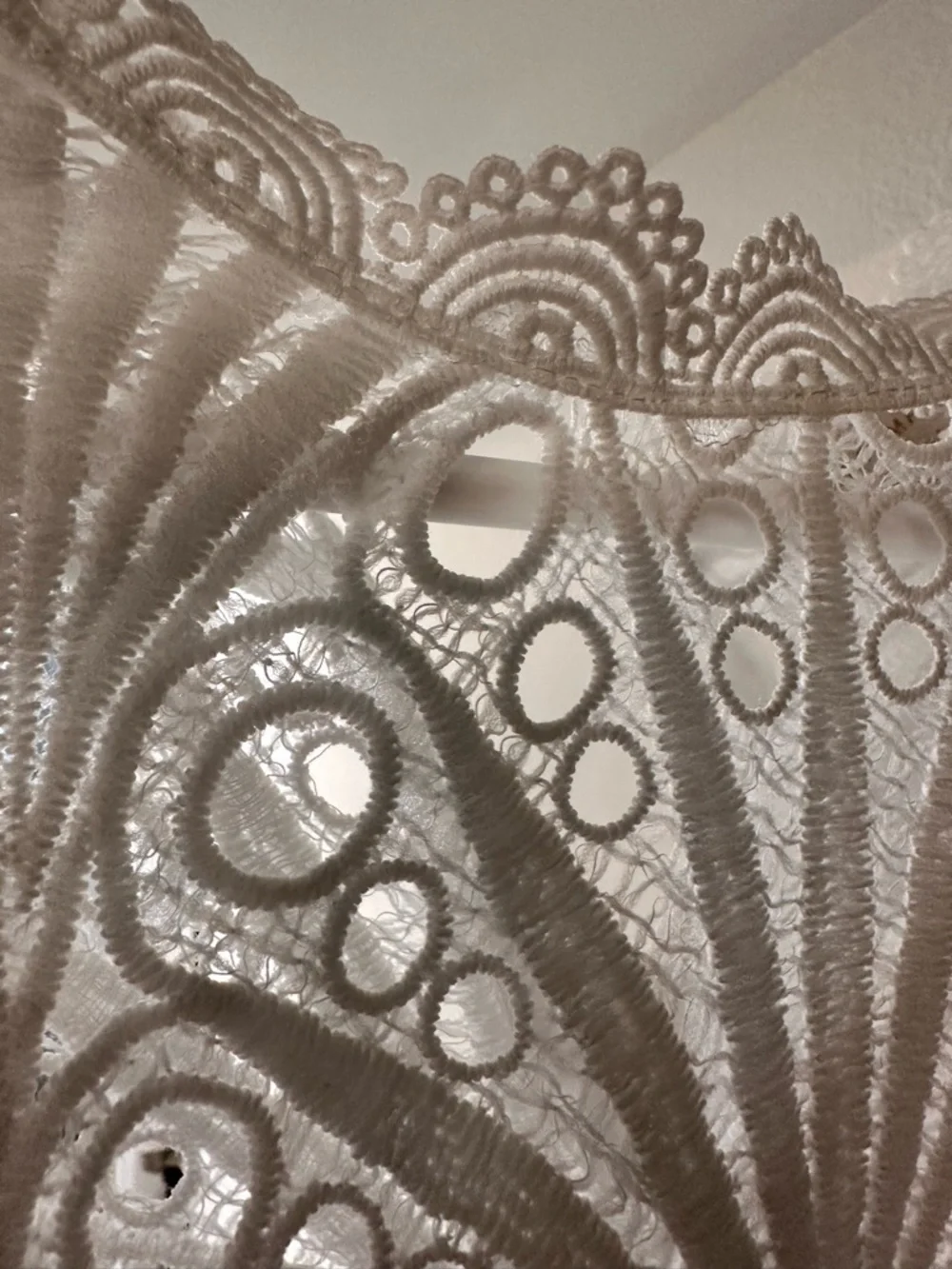 Flying Tomato White Eyelet Lace Blouse - Picture 3 of 6